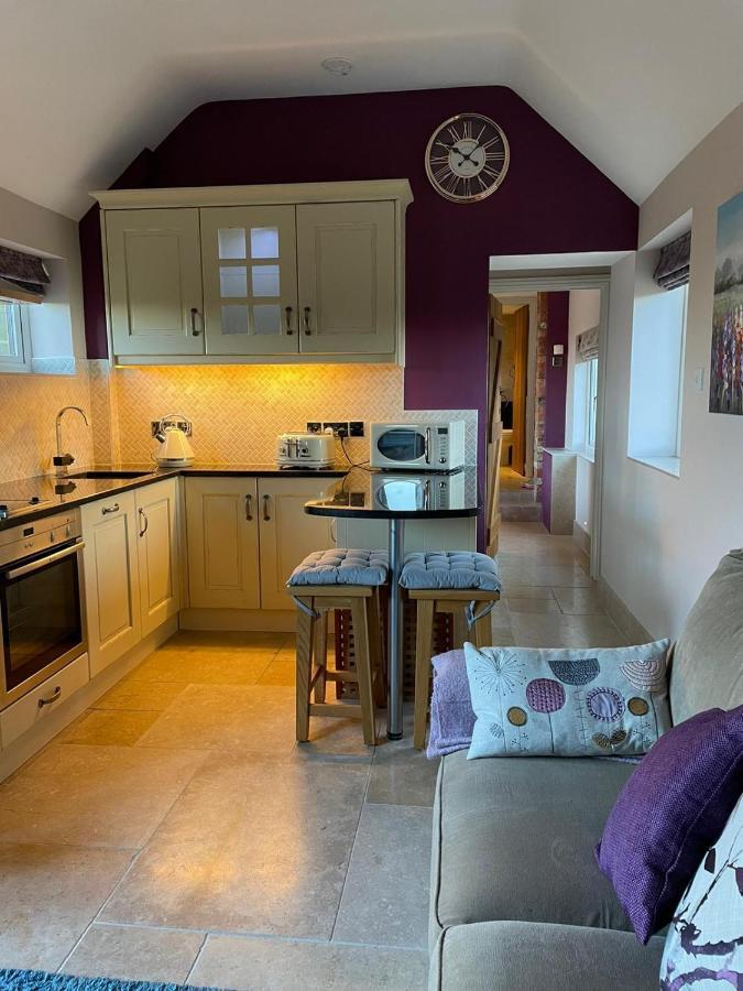 Wisteria Cottage - Hillside Holiday Cottages, Cotswolds Warmington Exteriér fotografie