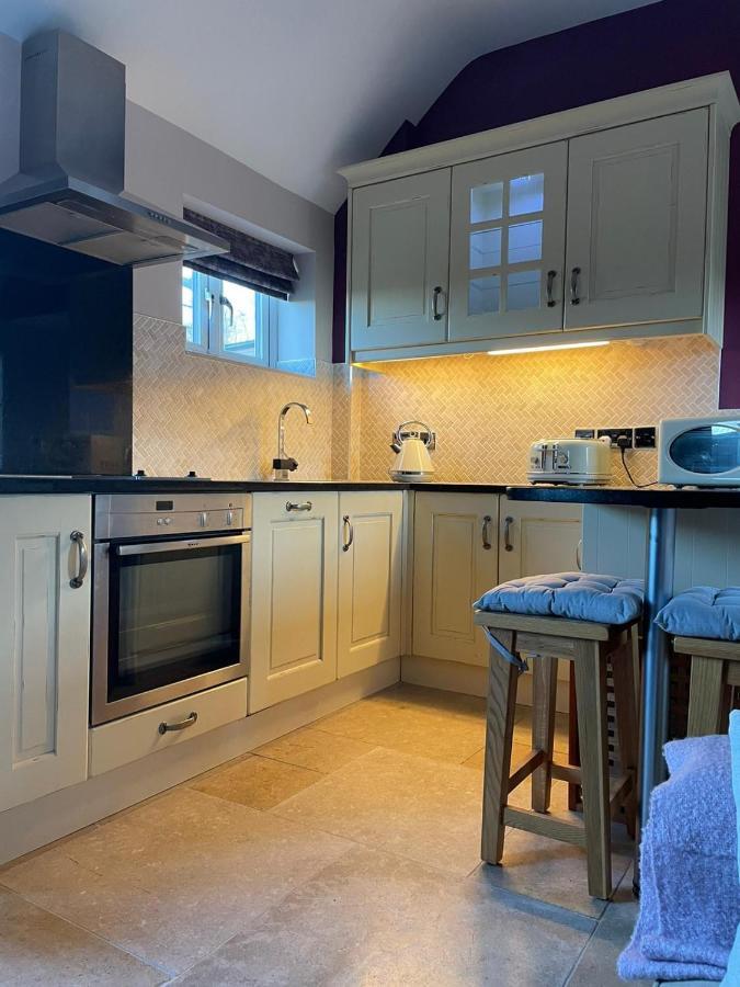 Wisteria Cottage - Hillside Holiday Cottages, Cotswolds Warmington Exteriér fotografie